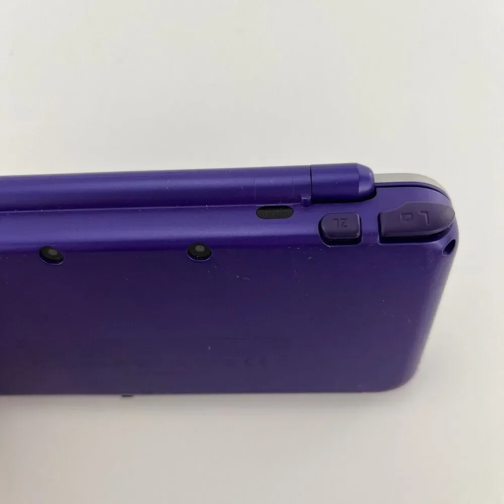 Nintendo 2DS XL Purple Handheld Console Nintendo 4GB Touchscreen JAN-001